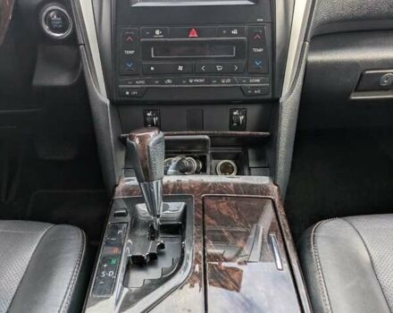 Черный Тойота Камри, объемом двигателя 2.49 л и пробегом 205 тыс. км за 19000 $, фото 14 на Automoto.ua