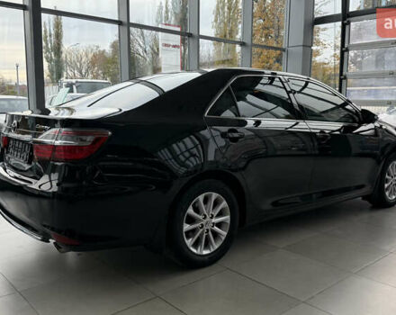 Черный Тойота Камри, объемом двигателя 2.49 л и пробегом 321 тыс. км за 16000 $, фото 3 на Automoto.ua