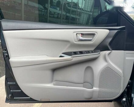 Черный Тойота Камри, объемом двигателя 2.5 л и пробегом 167 тыс. км за 13500 $, фото 15 на Automoto.ua