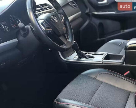 Тойота Камри 2015 в Киеве на Automoto.ua Черный Тойота Камри, объемом двигателя 2.49 л и пробегом 178 тыс. км за 14000 $, фото 10 на Automoto.ua