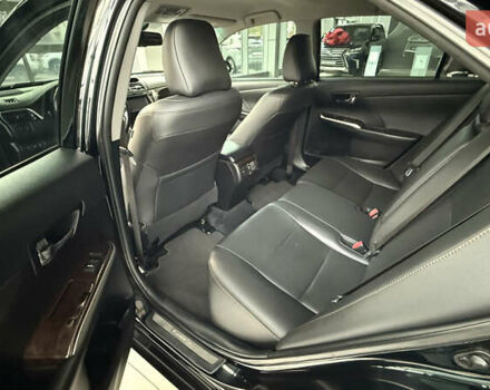Черный Тойота Камри, объемом двигателя 2.49 л и пробегом 321 тыс. км за 16000 $, фото 14 на Automoto.ua