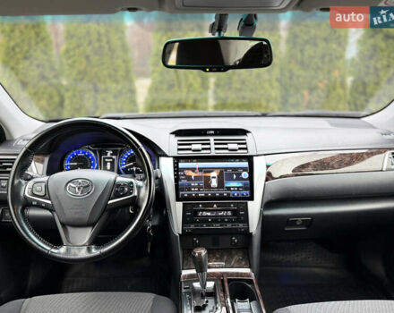 Чорний Тойота Камрі, об'ємом двигуна 2.49 л та пробігом 135 тис. км за 19999 $, фото 8 на Automoto.ua