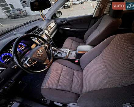 Чорний Тойота Камрі, об'ємом двигуна 2.49 л та пробігом 142 тис. км за 15300 $, фото 23 на Automoto.ua