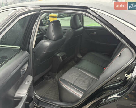 Черный Тойота Камри, объемом двигателя 2.5 л и пробегом 268 тыс. км за 13799 $, фото 12 на Automoto.ua