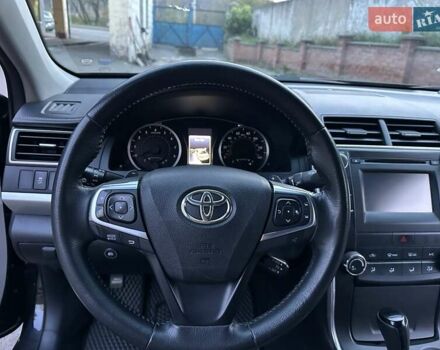 Чорний Тойота Камрі, об'ємом двигуна 2.5 л та пробігом 145 тис. км за 14500 $, фото 15 на Automoto.ua