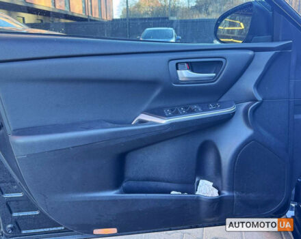 Чорний Тойота Камрі, об'ємом двигуна 2.5 л та пробігом 170 тис. км за 13700 $, фото 6 на Automoto.ua