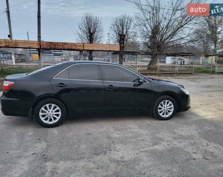 Черный Тойота Камри, объемом двигателя 2.5 л и пробегом 183 тыс. км за 14900 $, фото 2 на Automoto.ua