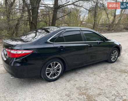 Чорний Тойота Камрі, об'ємом двигуна 2.49 л та пробігом 262 тис. км за 13800 $, фото 10 на Automoto.ua