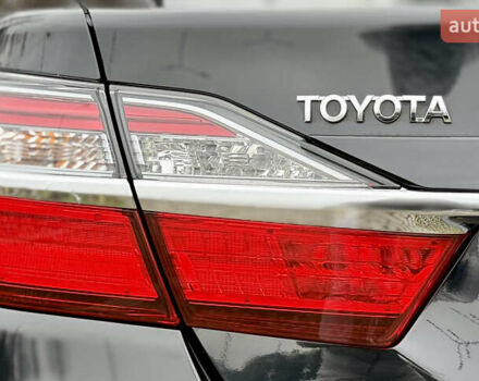 Чорний Тойота Камрі, об'ємом двигуна 2.49 л та пробігом 135 тис. км за 19999 $, фото 24 на Automoto.ua