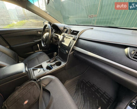 Черный Тойота Камри, объемом двигателя 2.49 л и пробегом 216 тыс. км за 13300 $, фото 32 на Automoto.ua