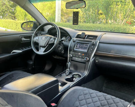 Чорний Тойота Камрі, об'ємом двигуна 2.49 л та пробігом 175 тис. км за 12000 $, фото 7 на Automoto.ua