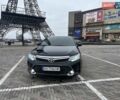Черный Тойота Камри, объемом двигателя 2.5 л и пробегом 165 тыс. км за 16600 $, фото 1 на Automoto.ua