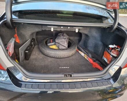 Черный Тойота Камри, объемом двигателя 2.49 л и пробегом 180 тыс. км за 15500 $, фото 17 на Automoto.ua