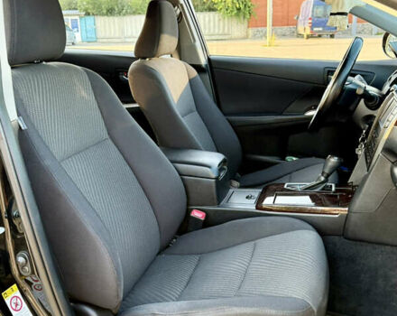 Чорний Тойота Камрі, об'ємом двигуна 2.49 л та пробігом 129 тис. км за 18000 $, фото 15 на Automoto.ua