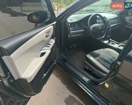 Чорний Тойота Камрі, об'ємом двигуна 2.5 л та пробігом 174 тис. км за 14500 $, фото 23 на Automoto.ua