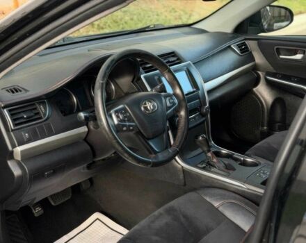 Черный Тойота Камри, объемом двигателя 3.5 л и пробегом 72 тыс. км за 10800 $, фото 6 на Automoto.ua