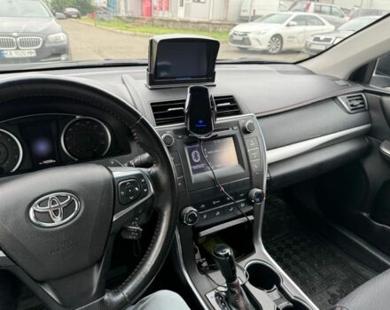 Черный Тойота Камри, объемом двигателя 2.5 л и пробегом 142 тыс. км за 13700 $, фото 5 на Automoto.ua