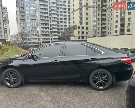 Черный Тойота Камри, объемом двигателя 2.49 л и пробегом 166 тыс. км за 14000 $, фото 1 на Automoto.ua