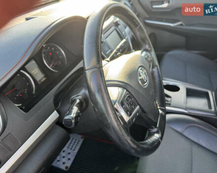 Чорний Тойота Камрі, об'ємом двигуна 2.49 л та пробігом 192 тис. км за 11790 $, фото 13 на Automoto.ua