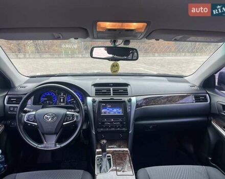 Черный Тойота Камри, объемом двигателя 2.5 л и пробегом 165 тыс. км за 16600 $, фото 12 на Automoto.ua