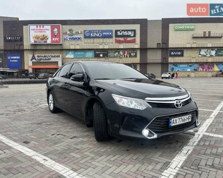 Черный Тойота Камри, объемом двигателя 2.5 л и пробегом 165 тыс. км за 16600 $, фото 10 на Automoto.ua