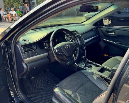 Чорний Тойота Камрі, об'ємом двигуна 2.5 л та пробігом 160 тис. км за 15200 $, фото 8 на Automoto.ua