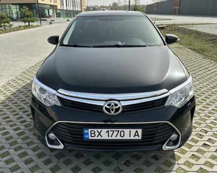 Черный Тойота Камри, объемом двигателя 2.5 л и пробегом 190 тыс. км за 16900 $, фото 1 на Automoto.ua