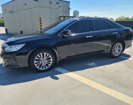 Черный Тойота Камри, объемом двигателя 2.5 л и пробегом 230 тыс. км за 16990 $, фото 1 на Automoto.ua