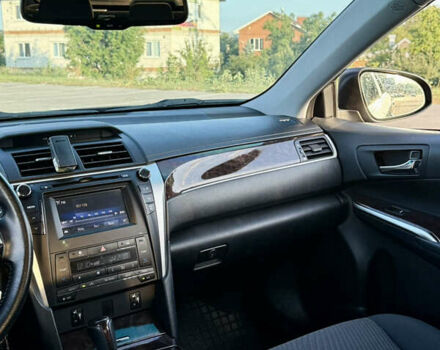 Чорний Тойота Камрі, об'ємом двигуна 2.49 л та пробігом 129 тис. км за 18000 $, фото 18 на Automoto.ua