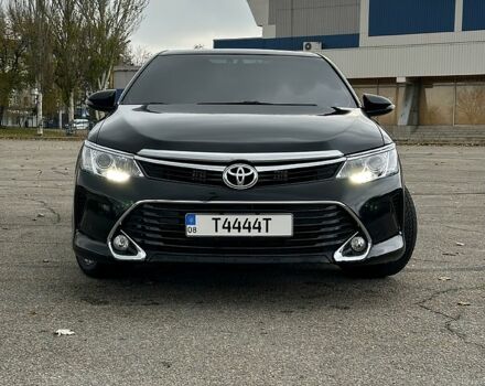 Черный Тойота Камри, объемом двигателя 2.5 л и пробегом 185 тыс. км за 17000 $, фото 5 на Automoto.ua