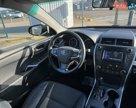 Чорний Тойота Камрі, об'ємом двигуна 2.49 л та пробігом 192 тис. км за 11790 $, фото 28 на Automoto.ua