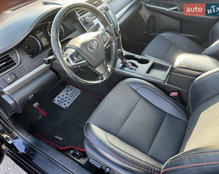 Чорний Тойота Камрі, об'ємом двигуна 2.49 л та пробігом 192 тис. км за 11790 $, фото 12 на Automoto.ua