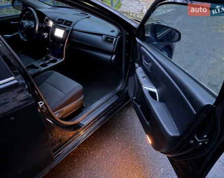 Черный Тойота Камри, объемом двигателя 2.49 л и пробегом 122 тыс. км за 13500 $, фото 11 на Automoto.ua