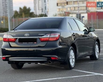 Тойота Камри 2017 в Киеве на Automoto.ua Черный Тойота Камри, объемом двигателя 2.49 л и пробегом 79 тыс. км за 19999 $, фото 5 на Automoto.ua