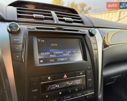 Черный Тойота Камри, объемом двигателя 2.49 л и пробегом 170 тыс. км за 17000 $, фото 10 на Automoto.ua