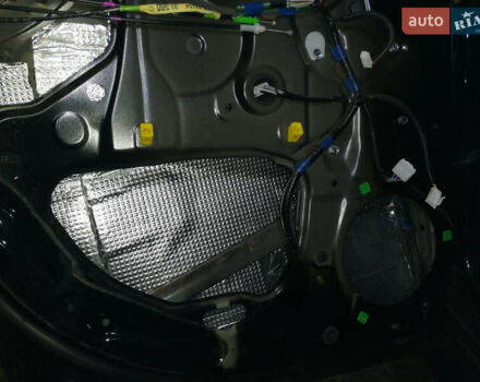 Чорний Тойота Камрі, об'ємом двигуна 2.49 л та пробігом 130 тис. км за 25000 $, фото 18 на Automoto.ua