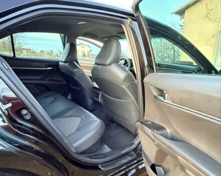 Черный Тойота Камри, объемом двигателя 2.5 л и пробегом 170 тыс. км за 18000 $, фото 11 на Automoto.ua