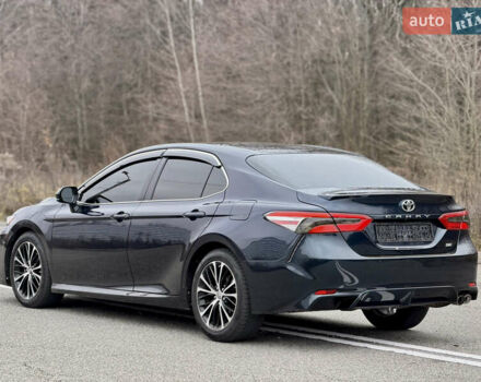 Чорний Тойота Камрі, об'ємом двигуна 2.5 л та пробігом 174 тис. км за 17300 $, фото 5 на Automoto.ua
