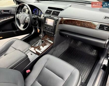 Черный Тойота Камри, объемом двигателя 2.49 л и пробегом 70 тыс. км за 20000 $, фото 34 на Automoto.ua