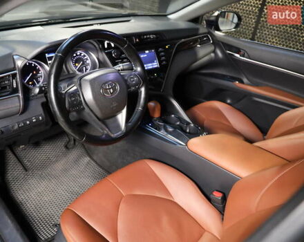 Черный Тойота Камри, объемом двигателя 2.49 л и пробегом 145 тыс. км за 16800 $, фото 9 на Automoto.ua