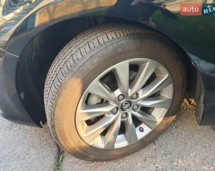 Чорний Тойота Камрі, об'ємом двигуна 2.49 л та пробігом 75 тис. км за 16800 $, фото 13 на Automoto.ua