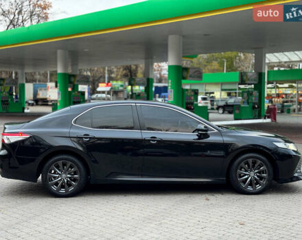 Черный Тойота Камри, объемом двигателя 2.5 л и пробегом 205 тыс. км за 22000 $, фото 5 на Automoto.ua