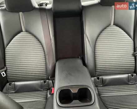 Чорний Тойота Камрі, об'ємом двигуна 2.49 л та пробігом 180 тис. км за 15999 $, фото 16 на Automoto.ua