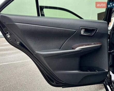 Черный Тойота Камри, объемом двигателя 2.49 л и пробегом 70 тыс. км за 20000 $, фото 31 на Automoto.ua