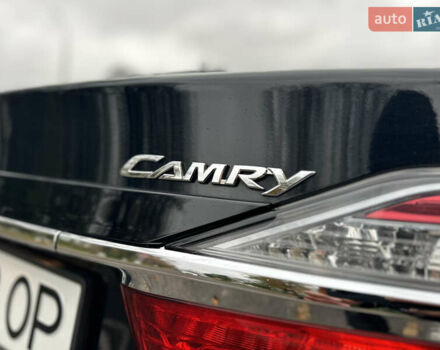 Чорний Тойота Камрі, об'ємом двигуна 2.49 л та пробігом 149 тис. км за 16999 $, фото 13 на Automoto.ua