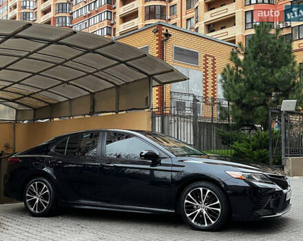 Черный Тойота Камри, объемом двигателя 2.49 л и пробегом 136 тыс. км за 17000 $, фото 4 на Automoto.ua