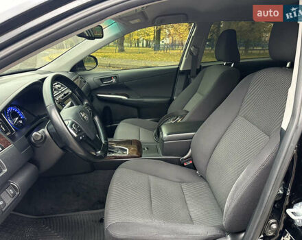 Чорний Тойота Камрі, об'ємом двигуна 2.49 л та пробігом 149 тис. км за 16999 $, фото 38 на Automoto.ua