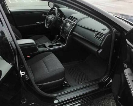 Черный Тойота Камри, объемом двигателя 2.5 л и пробегом 130 тыс. км за 13200 $, фото 17 на Automoto.ua