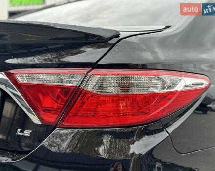 Чорний Тойота Камрі, об'ємом двигуна 2.49 л та пробігом 185 тис. км за 14500 $, фото 10 на Automoto.ua