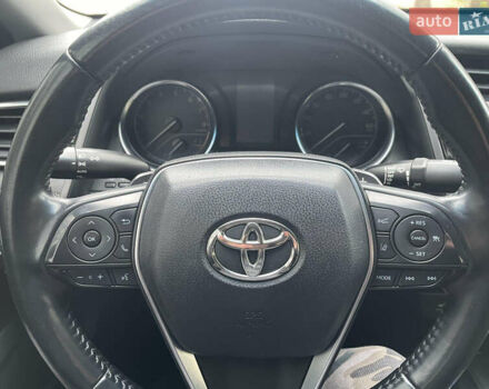 Чорний Тойота Камрі, об'ємом двигуна 2.49 л та пробігом 180 тис. км за 15999 $, фото 19 на Automoto.ua